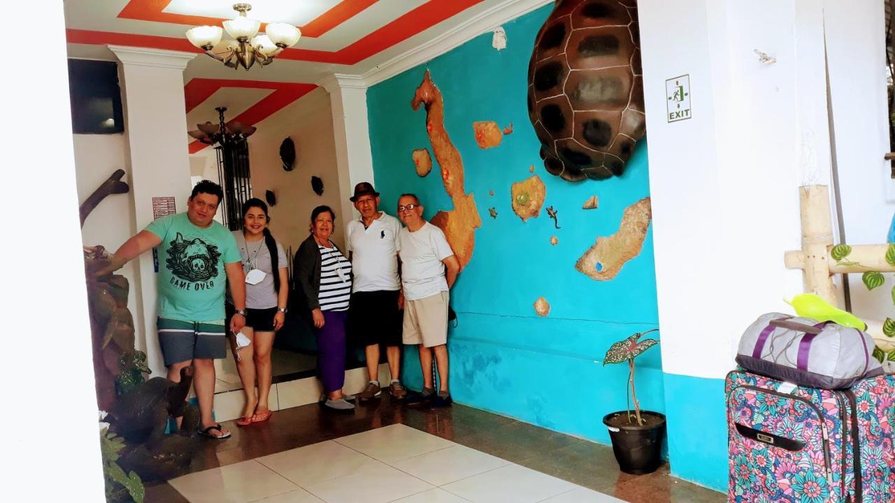 Suite Galarous Island Puerto Ayora  Exteriör bild