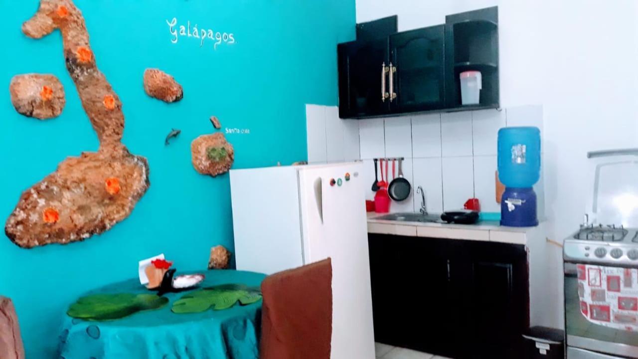 Suite Galarous Island Puerto Ayora  Exteriör bild